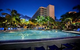 Crowne Plaza Hollywood Beach